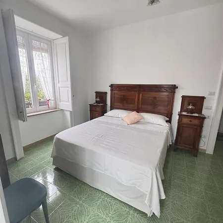 Casa Della Nonna Nocleg ze śniadaniem *