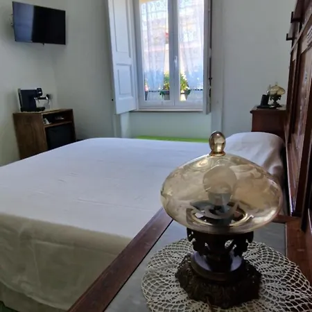 Alojamento de Acomodação e Pequeno-almoço Casa Della Nonna Piano di Sorrento